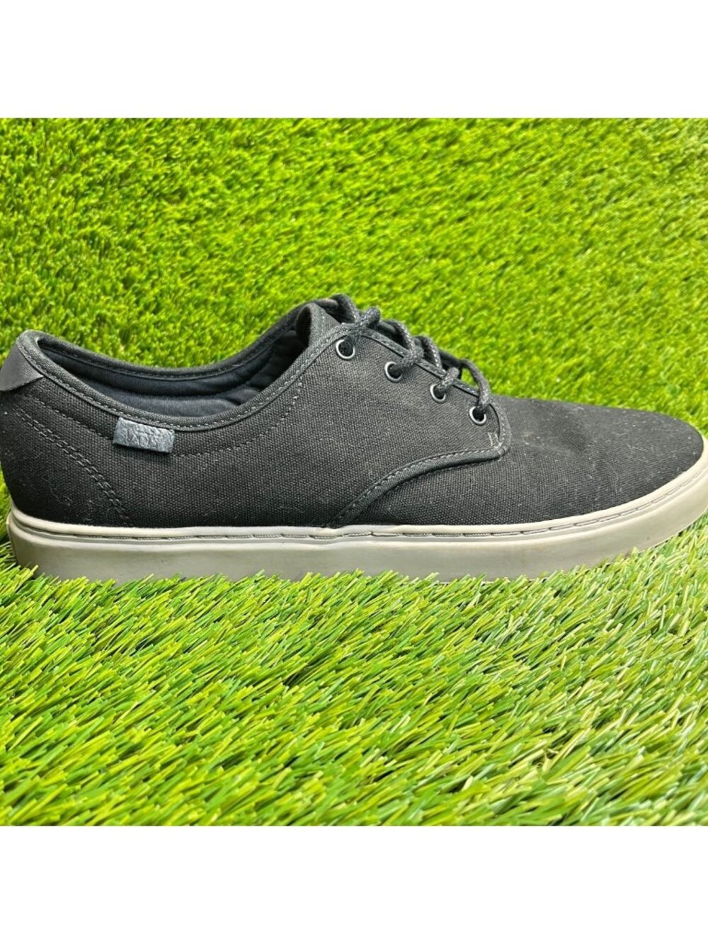 Vans Ludlow Low Mens Size 13 Black Gray Athletic Skate Walking Shoes Sneakers